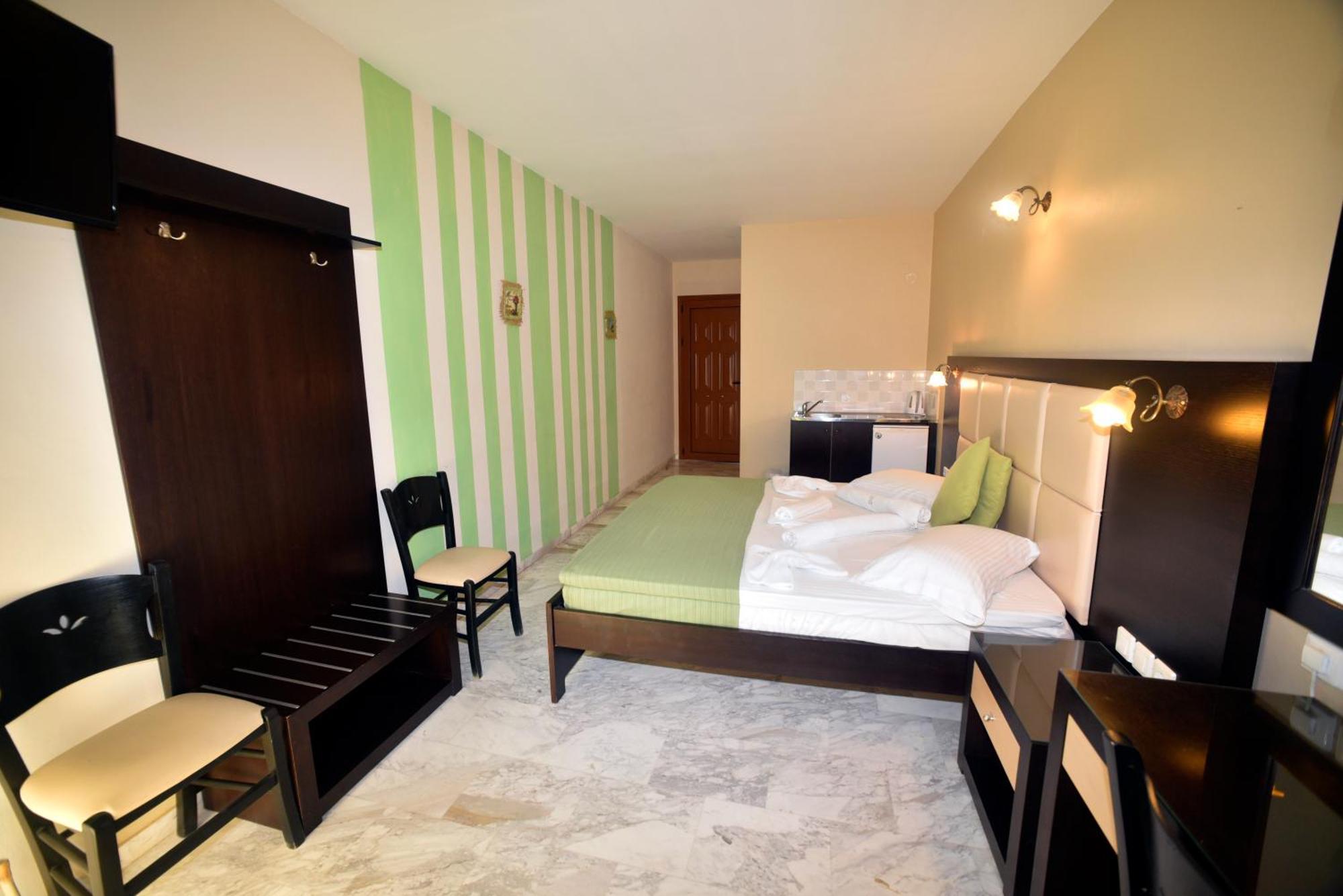Sunset Hotel Петра Екстериор снимка